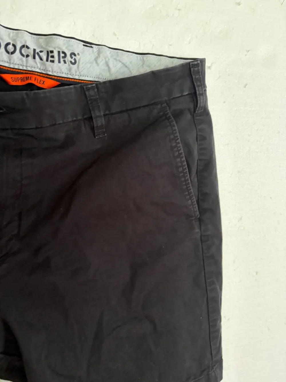 Dockers  Supreme Flex Mens Black Shorts Size 38